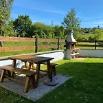 Turísticos Casa Nieves * La Franca